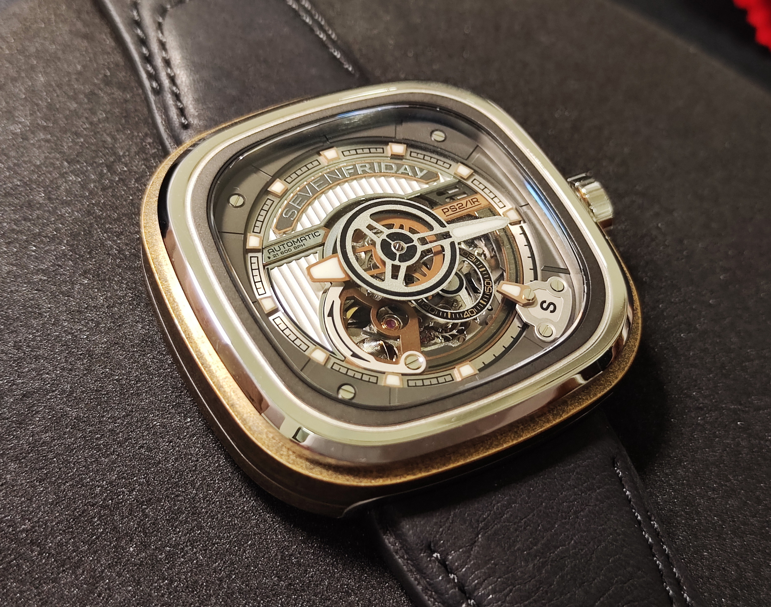 SEVENFRIDAY 全新 PS2/01 古銅色PVD 鏤空面盤 自動上鍊 工業風~原廠盒單 2025AD 3