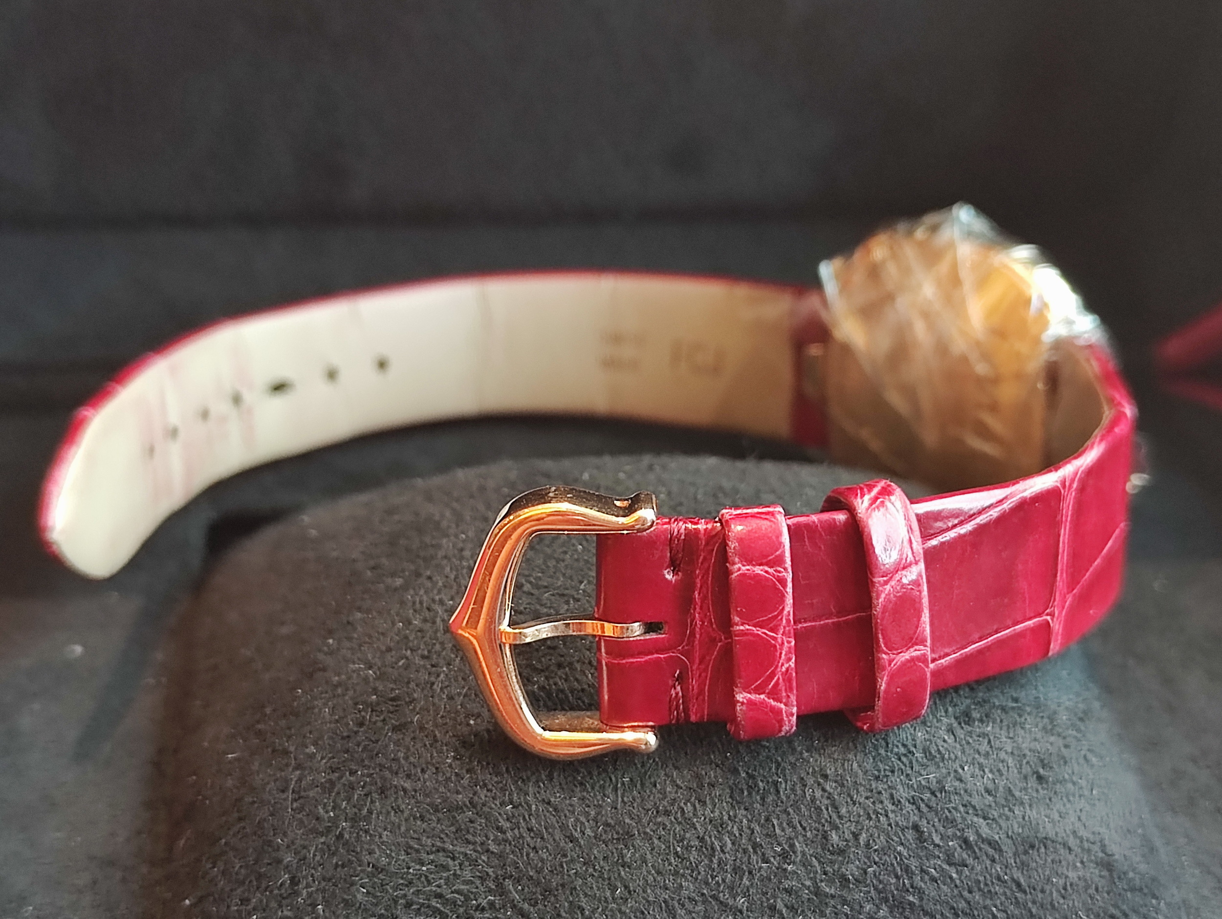 卡地亞 CARTIER 近新 玫瑰金 原鑲鑽錶 錶徑30mm 原裝石英機芯 白氣球~原廠盒單 2023 4