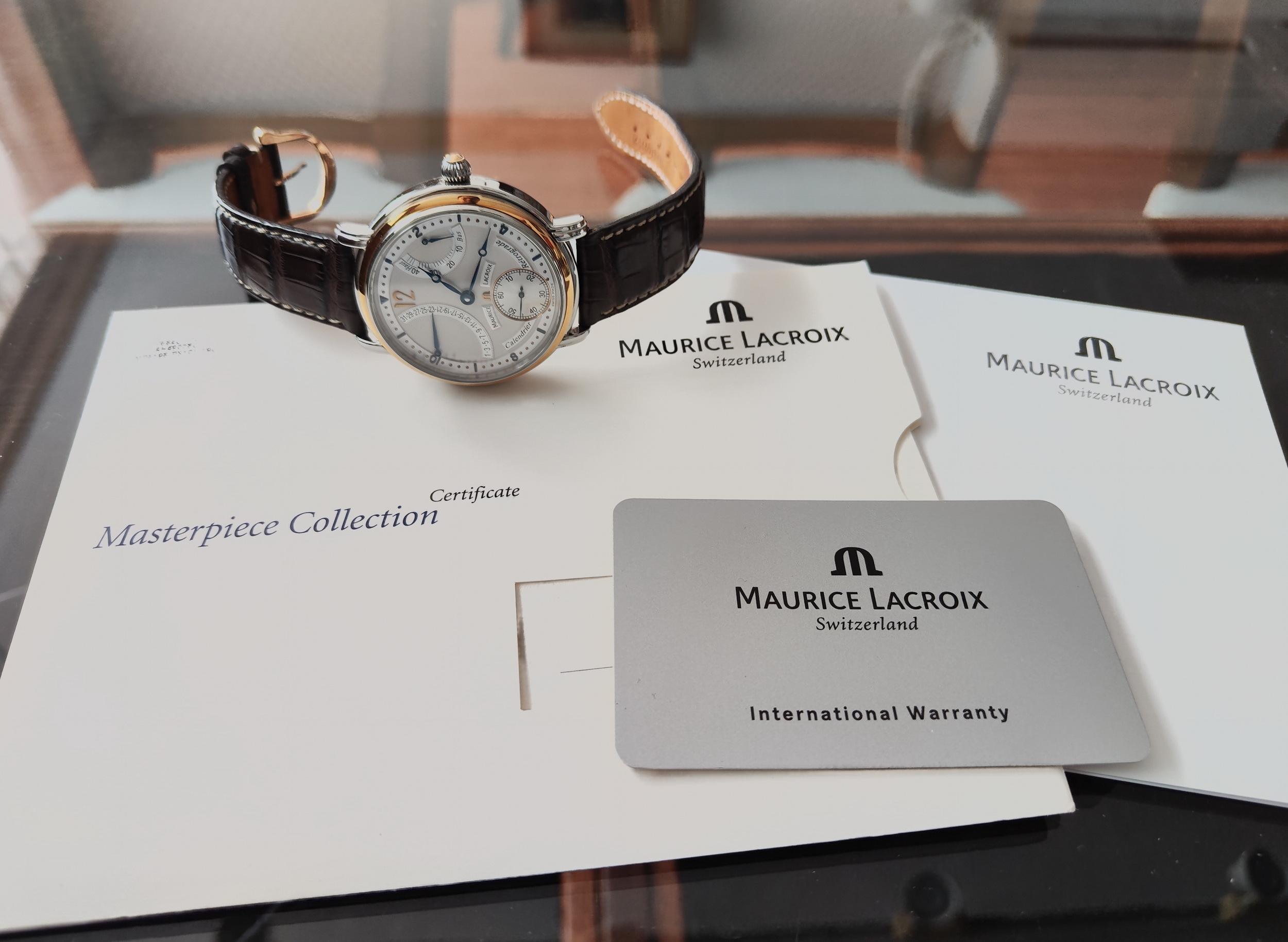 艾美 逆跳面盤 黃K金錶圈 大錶徑43mm 手動上鍊 動能顯示~原廠盒單 MAURICE LACROIX 8