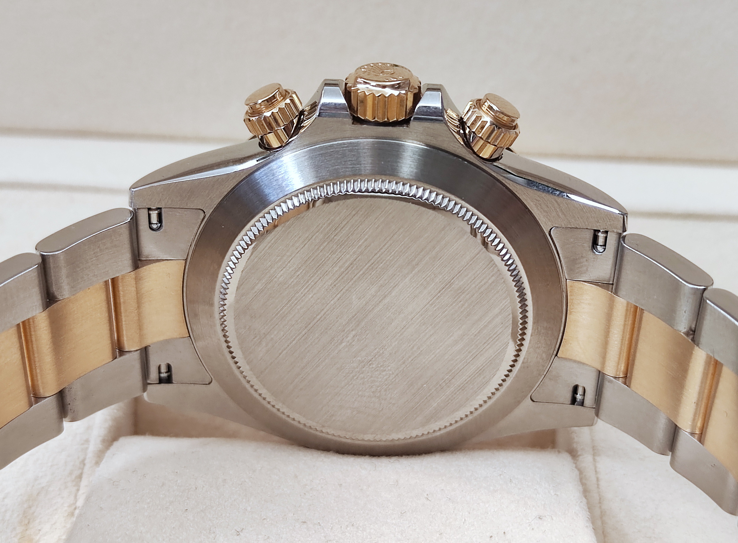 勞力士 116503 半金白 迪通納 錶徑40mm 計時功能 DAYTONA 自動上鍊~原廠盒單 2022 5