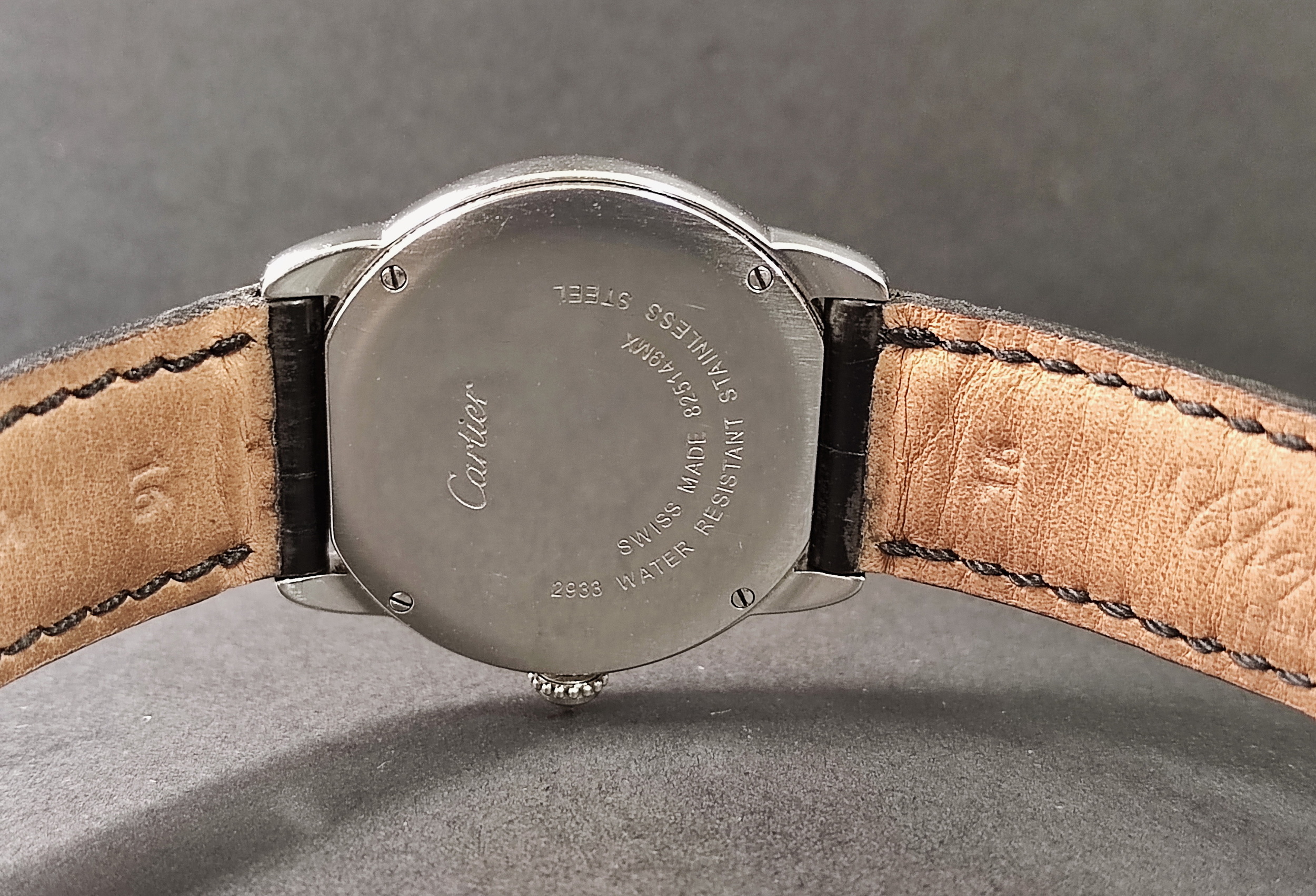 CARTIER 卡地亞 Ronde Solo 精鑲鑽錶 石英機芯 錶徑29mm 羅馬數字 坦克系列 tank可參考 5