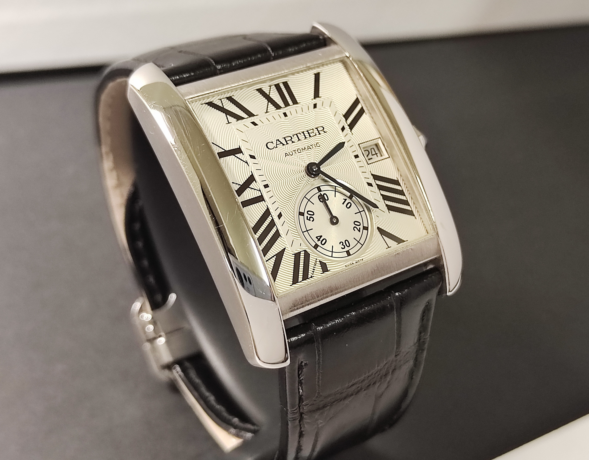 CARTIER 卡地亞 Tank MC 坦克系列 大型錶徑 自動上鍊 羅馬數字~原廠盒單 3