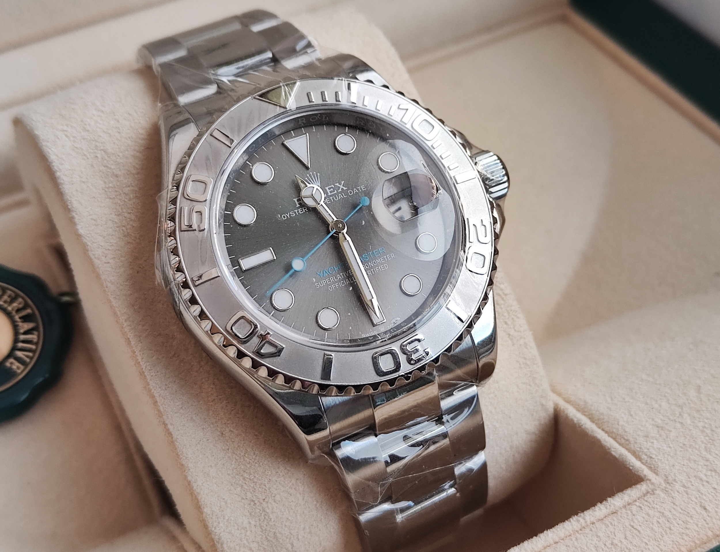 勞力士 126622 遊艇名仕 灰色面盤 錶徑40mm 藍色秒針 自動上鍊 Yacht-Master 鉑金錶圈~原廠盒單 原廠保固至2027 3