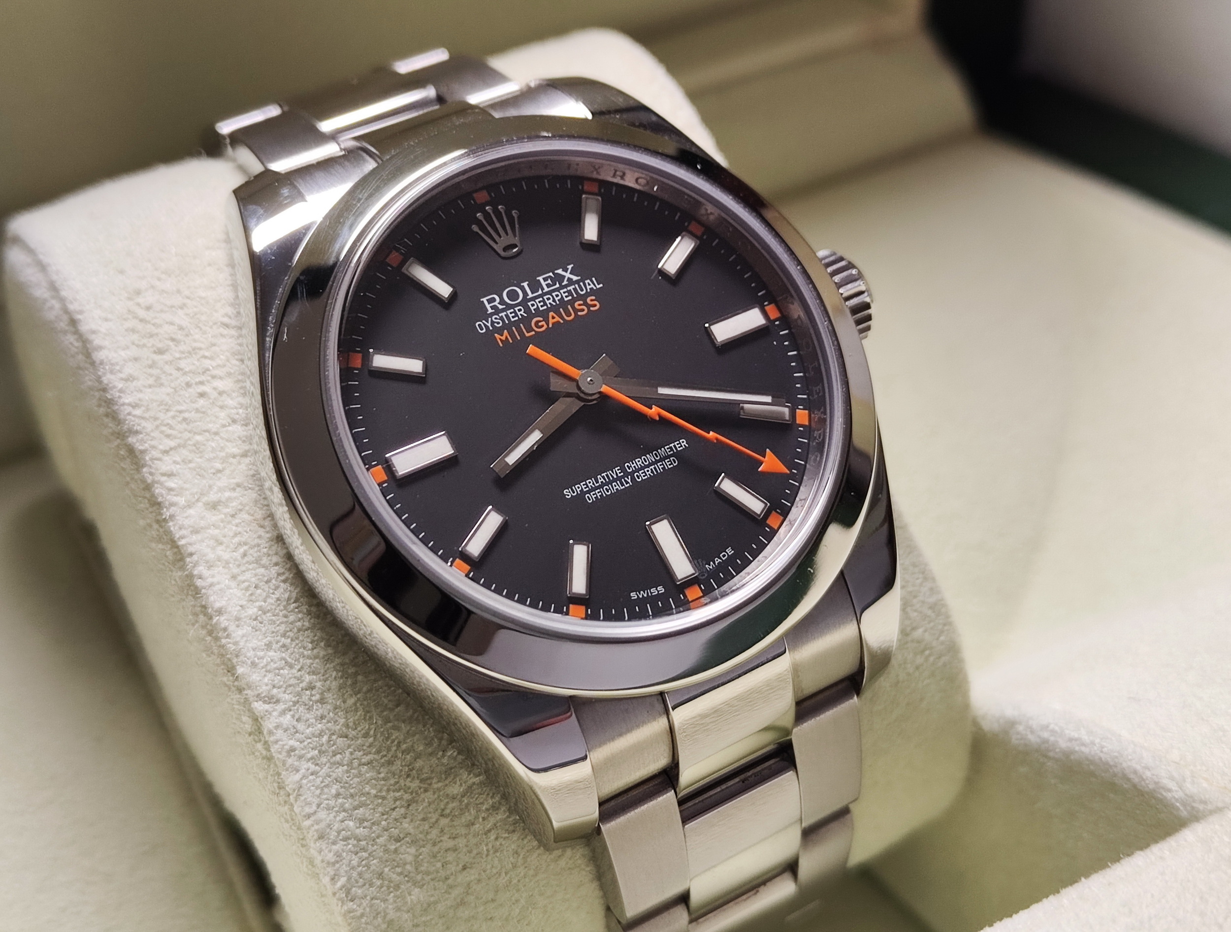 勞力士 Milgauss 高抗磁 116400 錶徑40mm 自動上鍊 橘色閃電針 116400GV~原廠盒單 2013 3