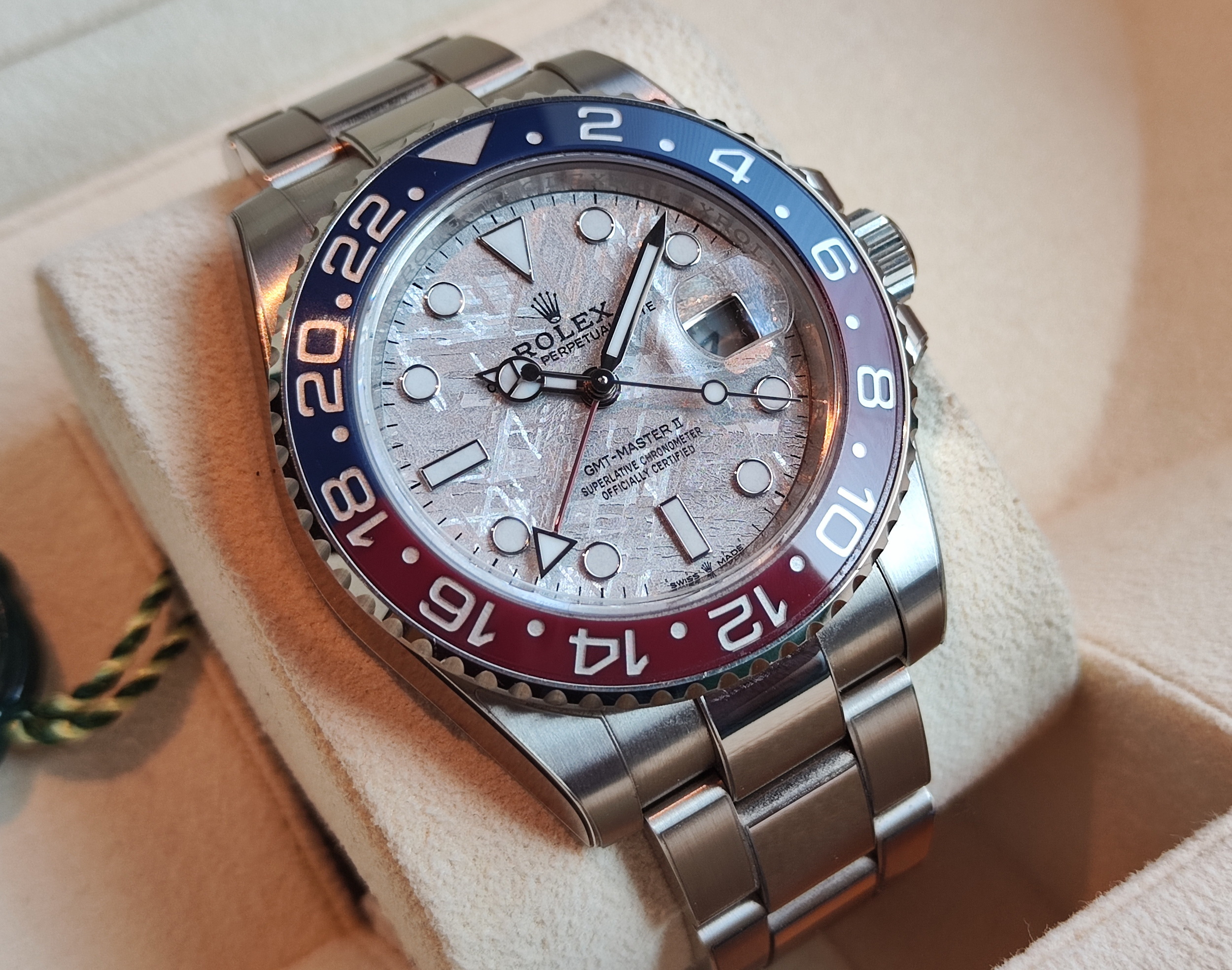 勞力士 126719 白金 隕石面 紅藍圈 百事圈 錶徑40mm 兩地時間 GMT 雙色陶瓷圈 近新~原廠盒單 2024 2