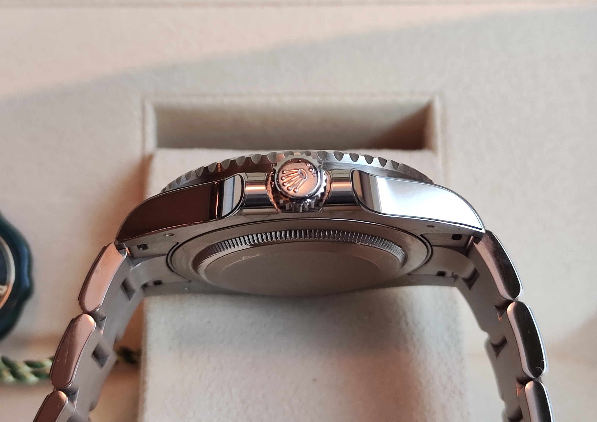 勞力士 126719 白金 隕石面 紅藍圈 百事圈 錶徑40mm 兩地時間 GMT 雙色陶瓷圈 近新~原廠盒單 2024 4