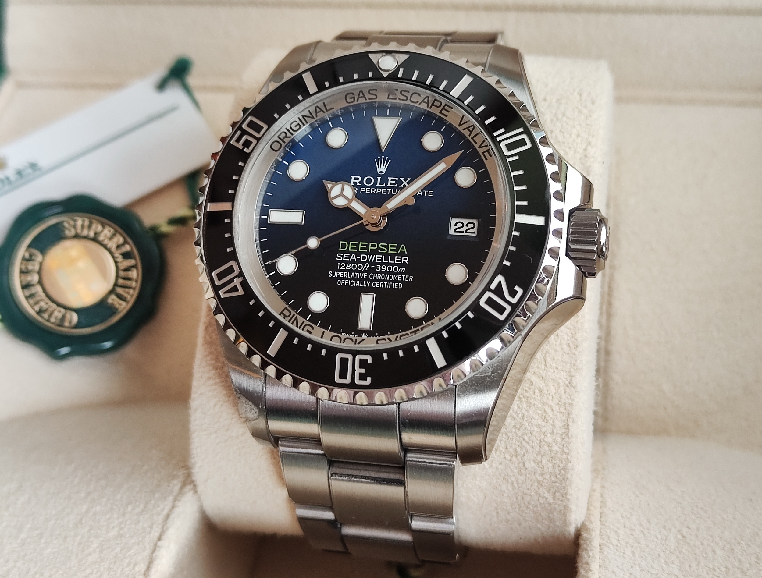 勞力士 136660DB 漸藍 水鬼王 大錶徑44mm 自動上鍊 黑水鬼 136660~原廠盒單 2023 126660參考 3