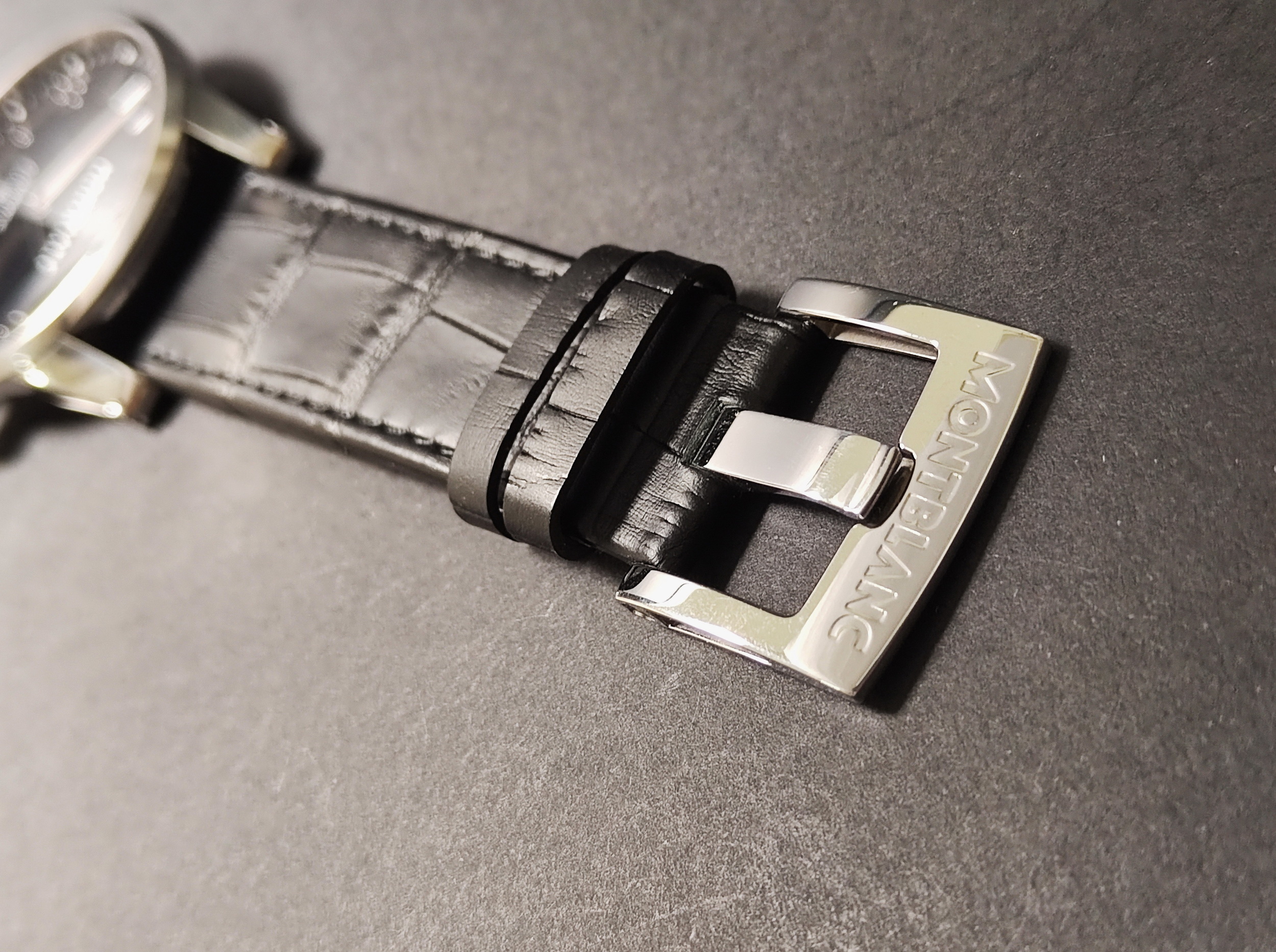 萬寶龍 TimeWalker 時光行者 大錶徑42mm 自動上鍊 鏤空錶殼 經典錶款 6