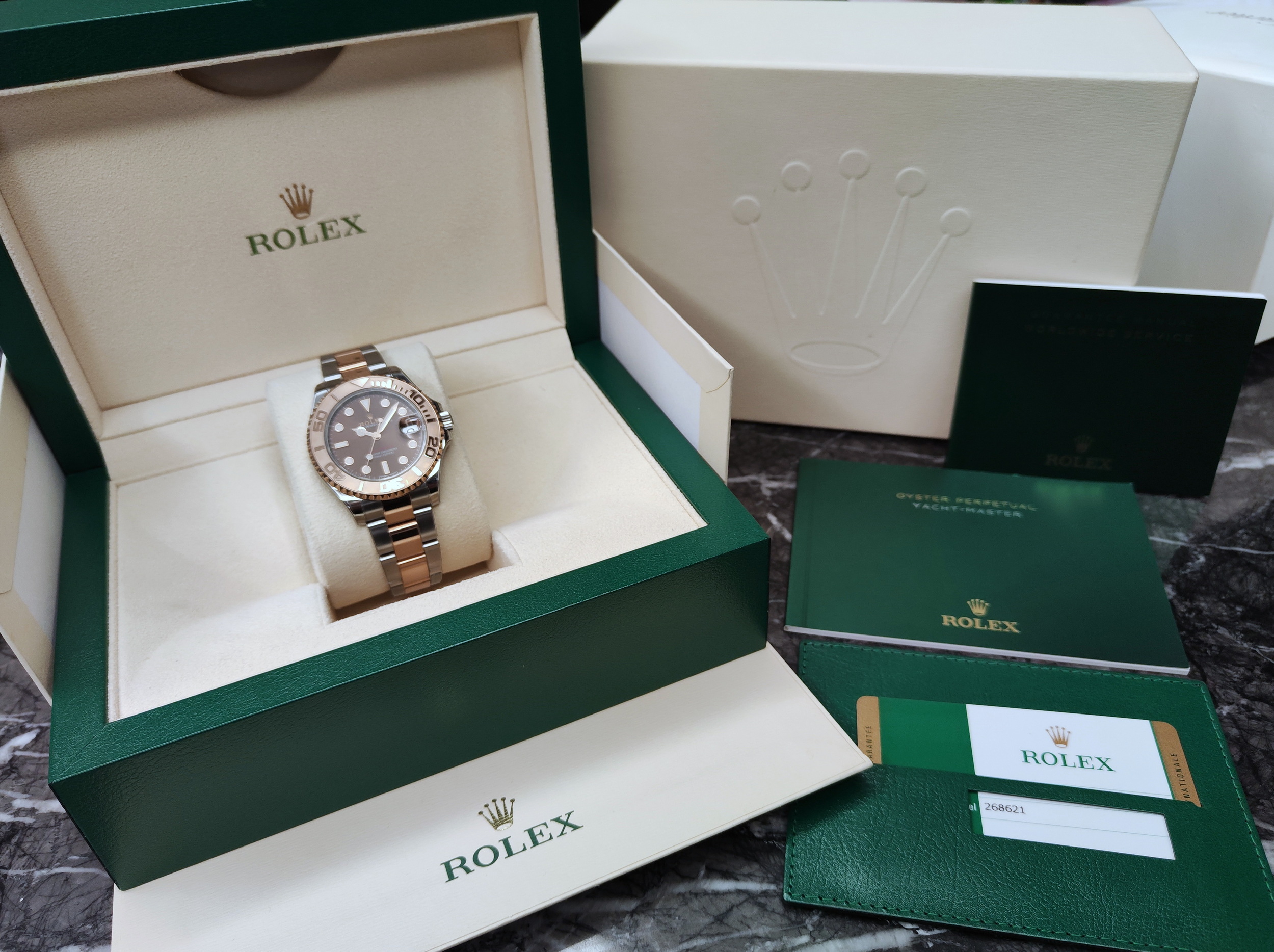 勞力士 268621 半玫瑰金 巧克力面盤 錶徑37mm 自動上鍊 Yacht-Master 遊艇名仕~原廠盒單 2019 9