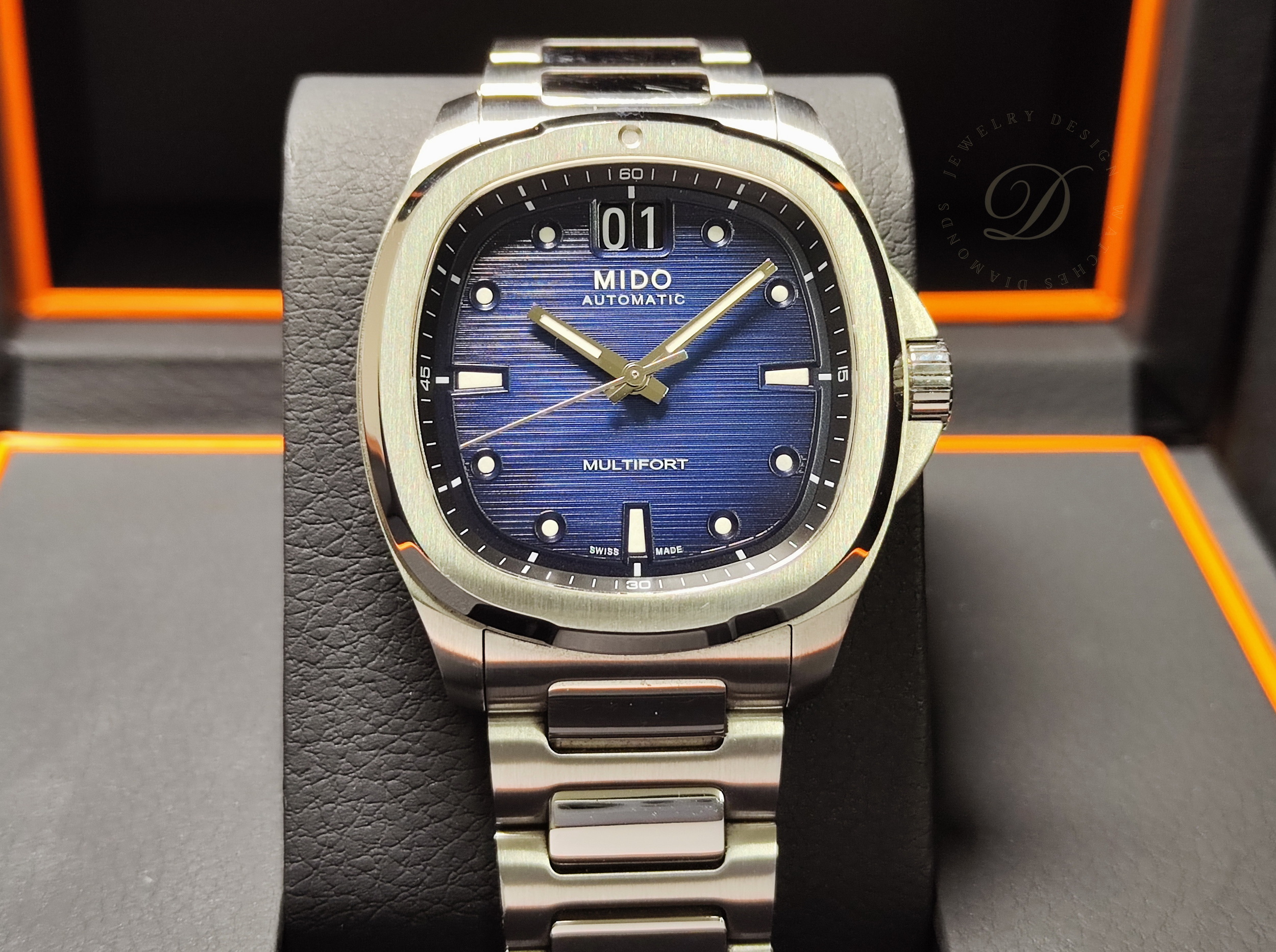 MIDO 美度 Multifort TV 大視窗 藍色面盤 錶徑40mm 自動上鍊 Big Date~原廠盒單 2024AD
