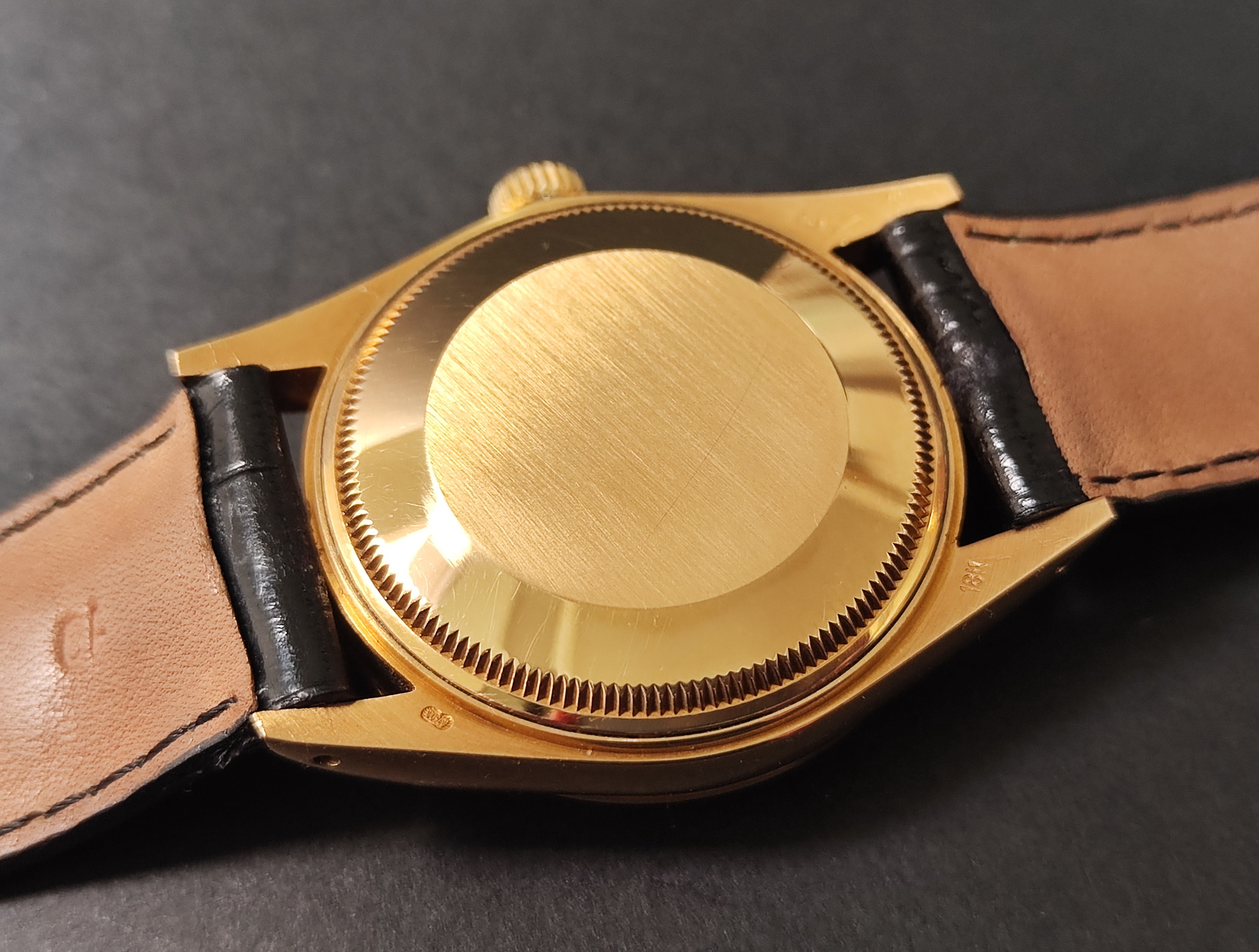 勞力士 15038 蠔式日誌 DATE 紅蟳 錶徑34mm 自動上鍊 金色面盤~原廠盒單 16238 6