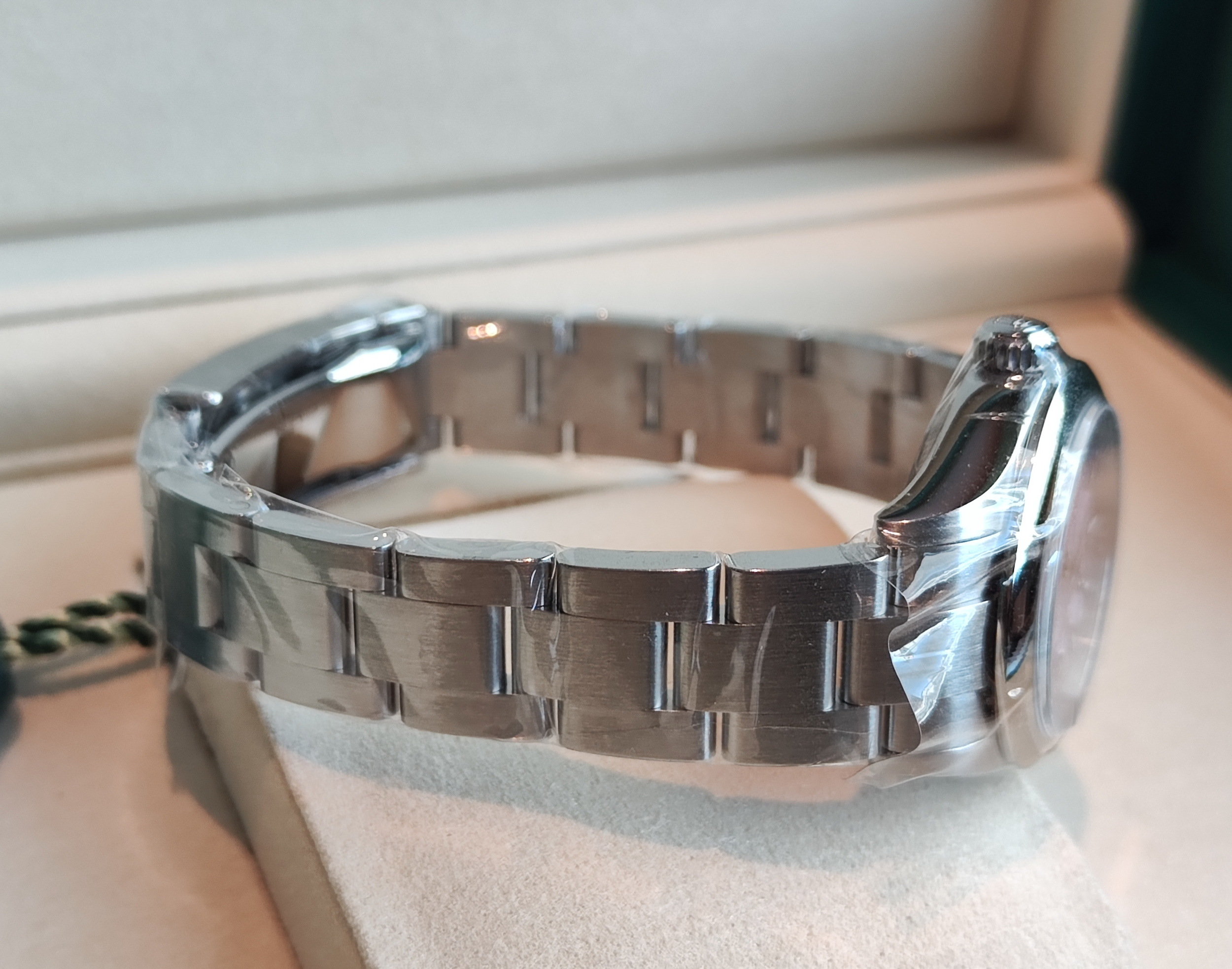 勞力士 全新 276200 糖果粉紅色面盤 錶徑28mm 自動上鍊 粉紅面~原廠盒單 2026 4