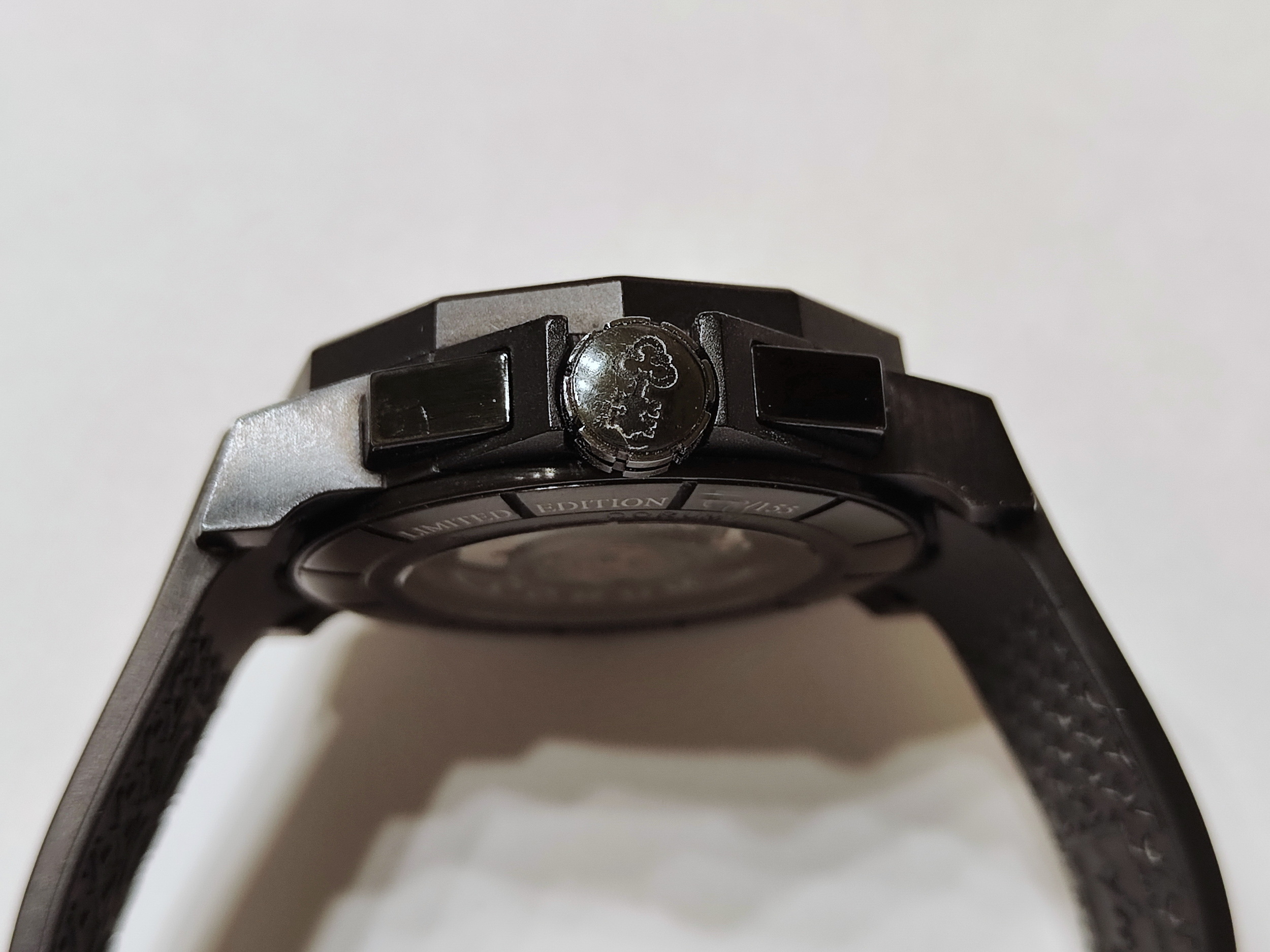 崑崙 CORUM 海軍上將 原鑲鑽圈 錶徑40mm 鍍黑錶殼 自動上鍊 計時碼錶~原廠盒單 全球限量 4