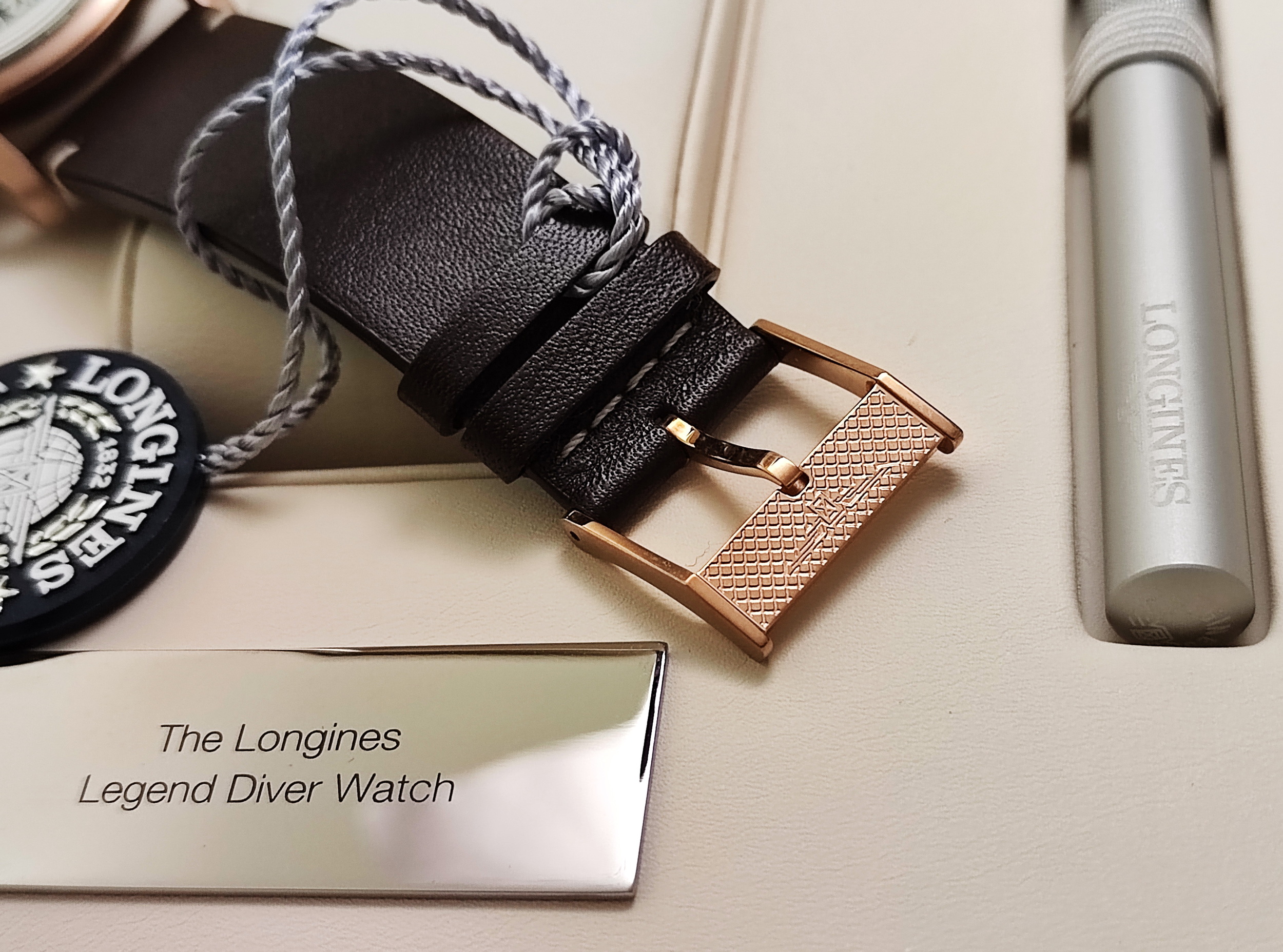 浪琴 全新 Legend Diver 青銅錶殼 漸層綠色面盤 大錶徑42mm 自動上鍊 BRONZE~原廠盒單 2025AD 7