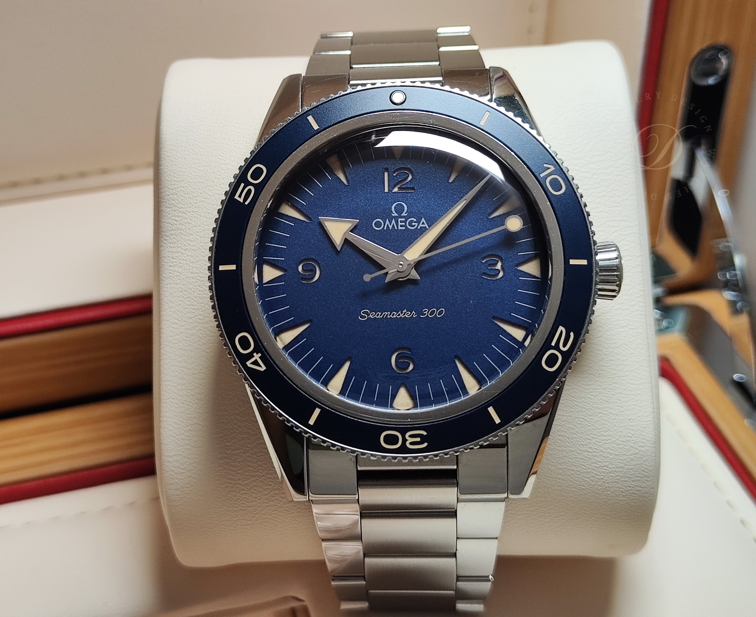 OMEGA 復古海馬 seamaster300 藍色面盤 大錶徑41mm 自動上鍊 高抗磁~原廠盒單 2023AD