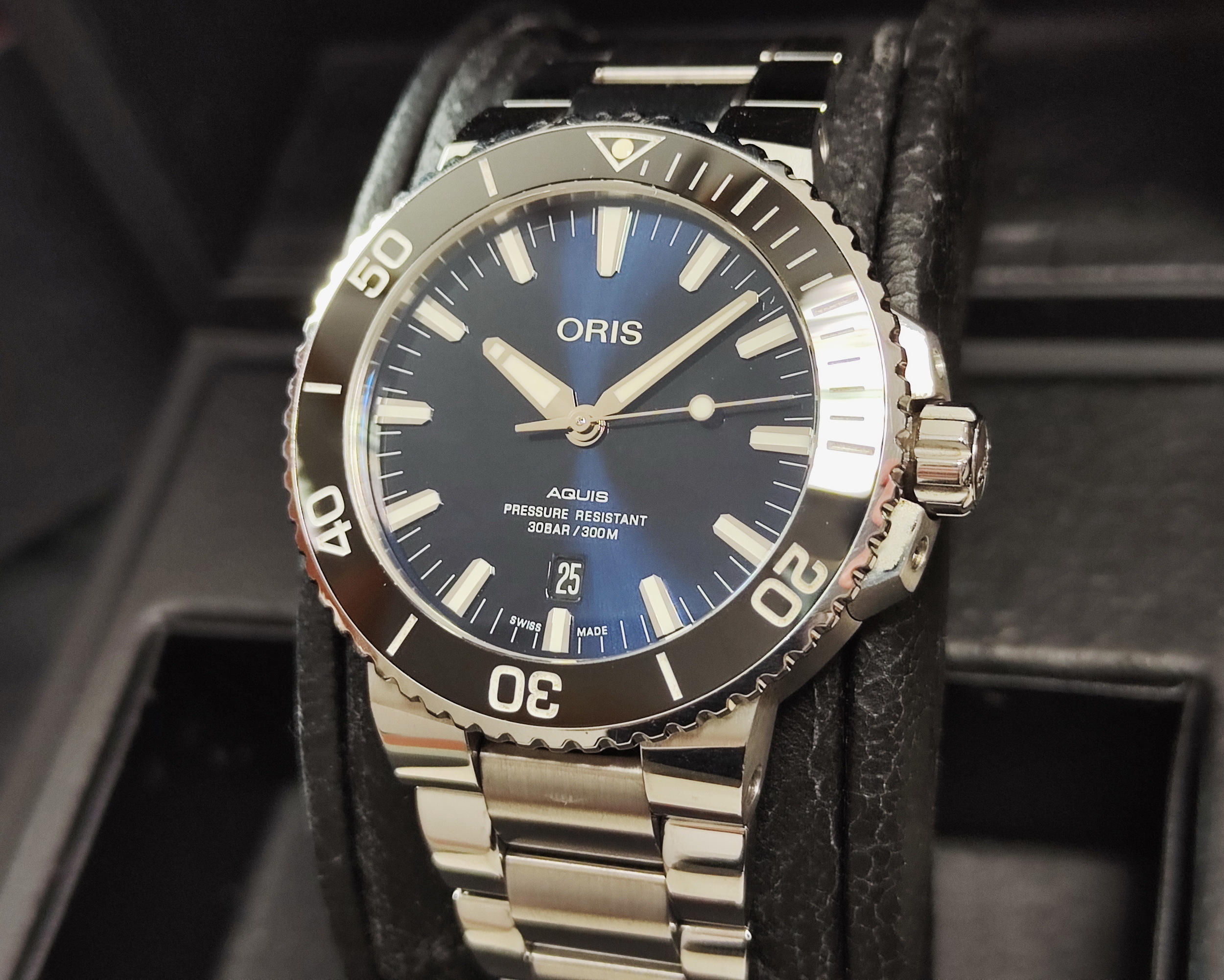 ORIS 歐力士 AQUIS 時間之海 藍色面盤 大錶徑43.5mm 黑色陶瓷圈 自動上鍊~原廠盒單 國內AD 3