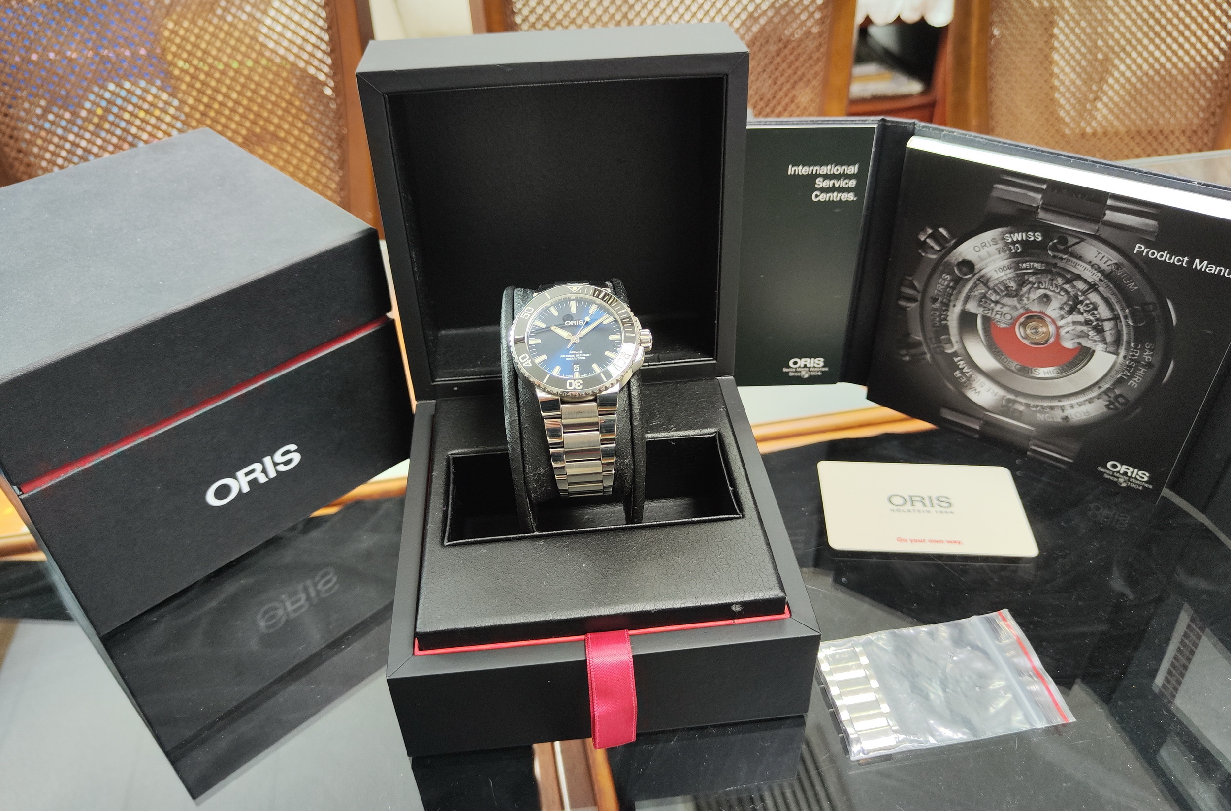 ORIS 歐力士 AQUIS 時間之海 藍色面盤 大錶徑43.5mm 黑色陶瓷圈 自動上鍊~原廠盒單 國內AD 9