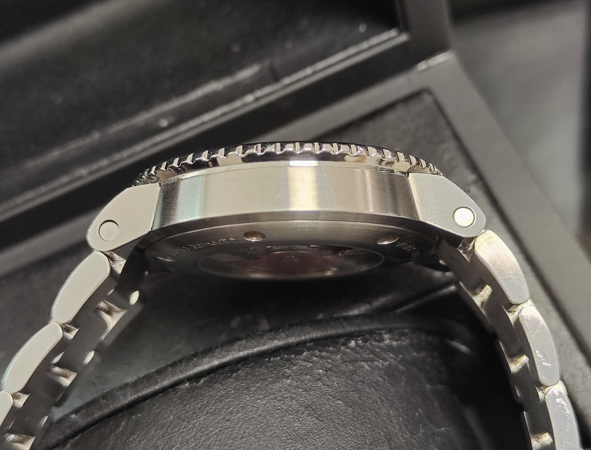 ORIS 歐力士 AQUIS 時間之海 藍色面盤 大錶徑43.5mm 黑色陶瓷圈 自動上鍊~原廠盒單 國內AD 6