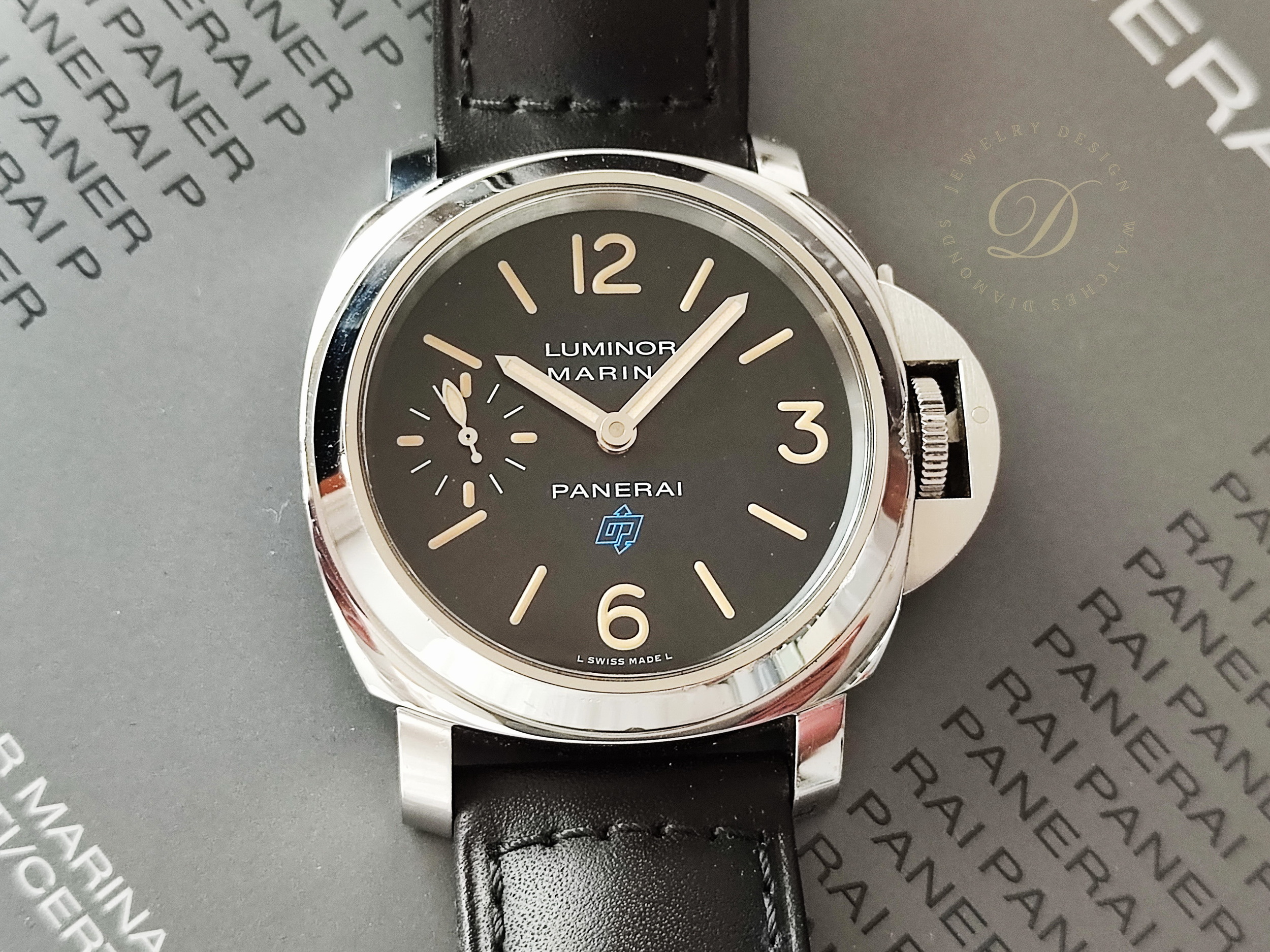 PANERAI 沛納海 PAM631 黑色面盤 菸草色刻度指針 大錶徑44mm 手動上鍊 LUMINOR 藍色商標 護橋款~原廠盒單 2018